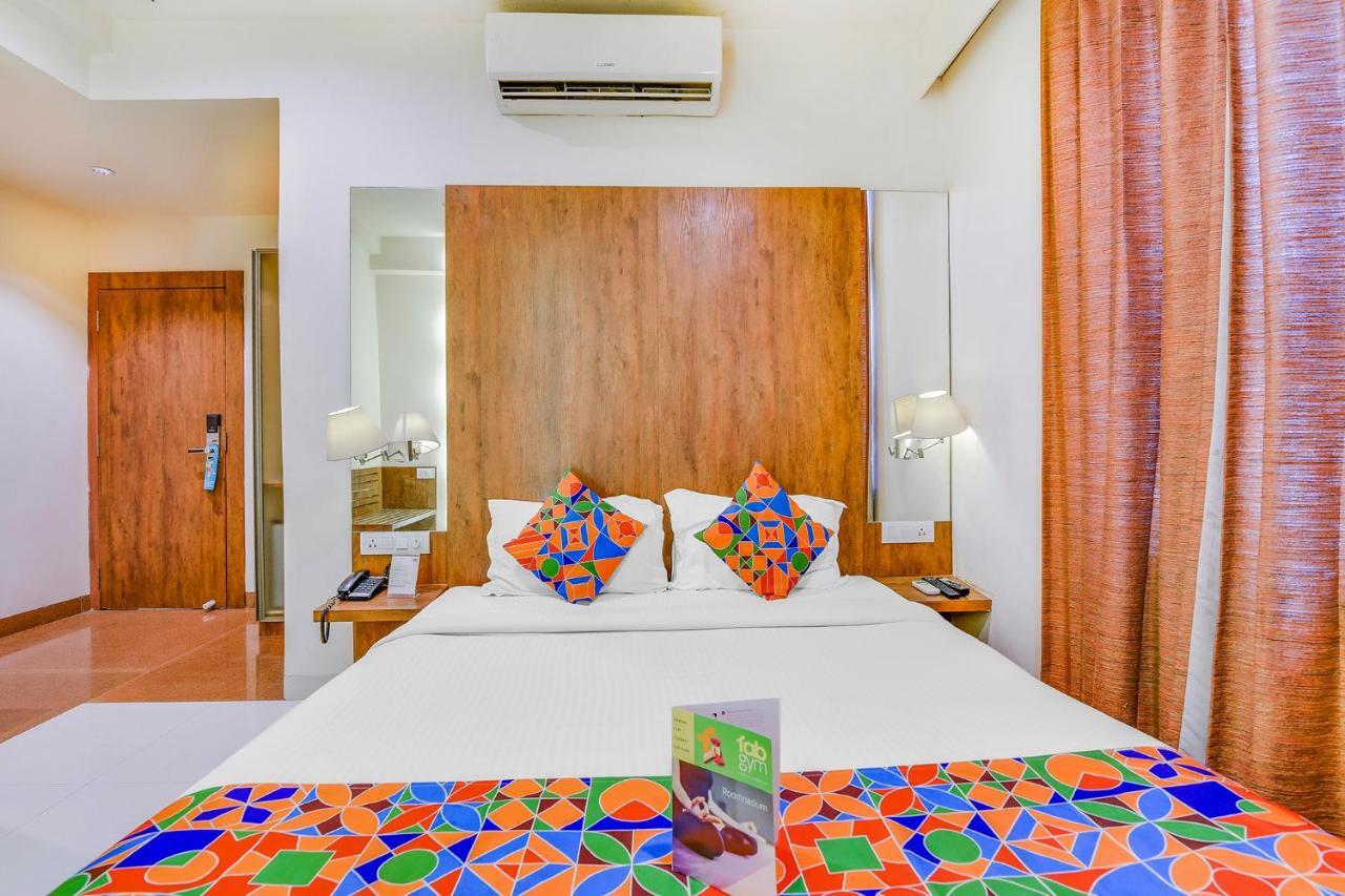 Fabhotel Arastu Nampally Χιντεραμπάντ Εξωτερικό φωτογραφία